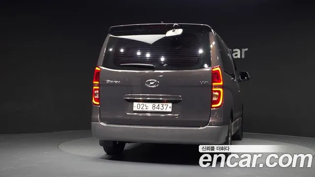 Hyundai Starex 2019 thumb 4