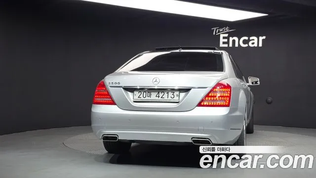 Mercedes-Benz S-Класс 2010 thumb 4