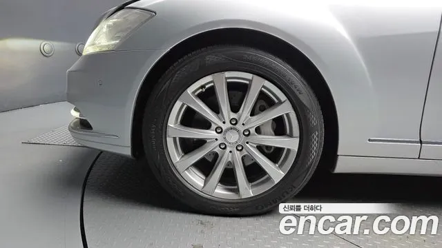 Mercedes-Benz S-Класс 2010 thumb 5