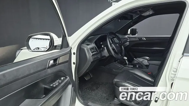KG_Mobility_Ssangyong Rexton 2022 thumb 9
