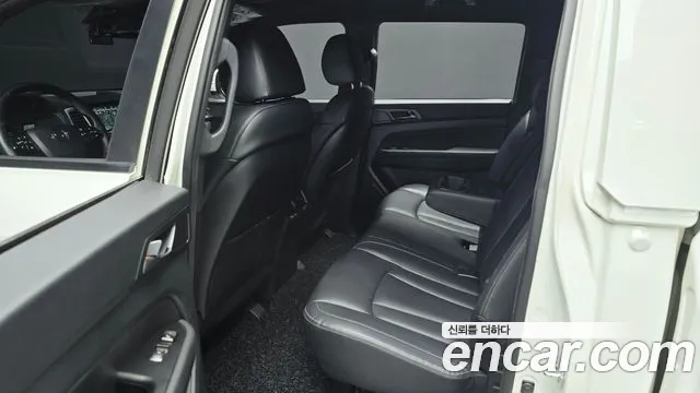 KG_Mobility_Ssangyong Rexton 2022 thumb 11