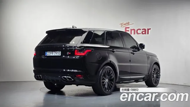 Land Rover Range Rover Sport 2017 thumb 2