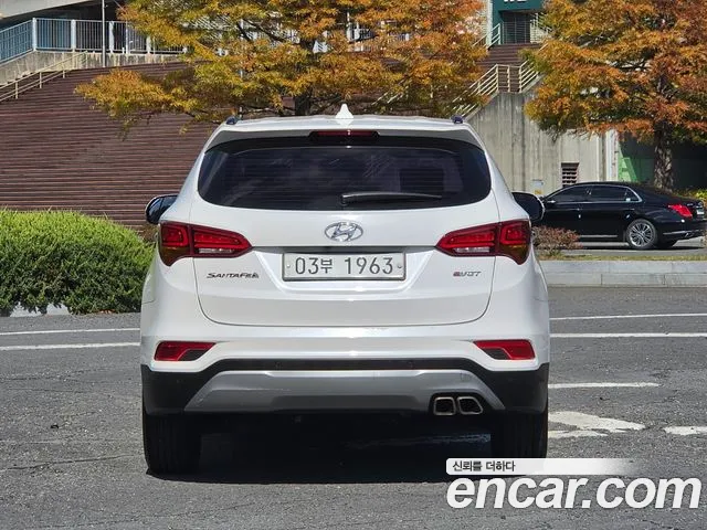Hyundai Santa Fe 2015 thumb 2