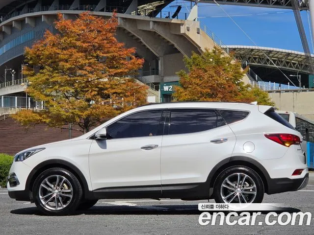 Hyundai Santa Fe 2015 thumb 4