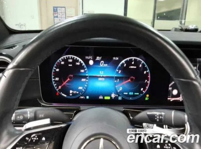 Mercedes-Benz E-Класс 2021 thumb 5