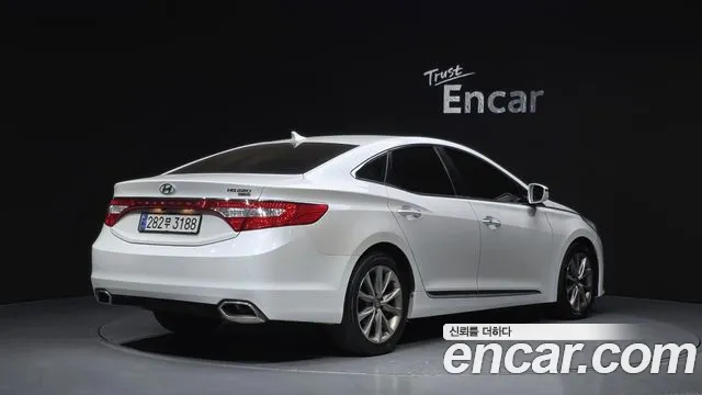 Hyundai Grandeur 2014 thumb 2