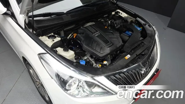 Hyundai Grandeur 2014 thumb 6