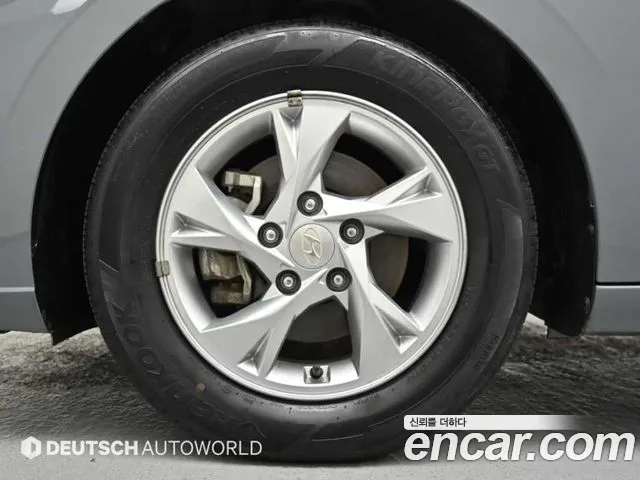 Hyundai Avante 2022 thumb 5