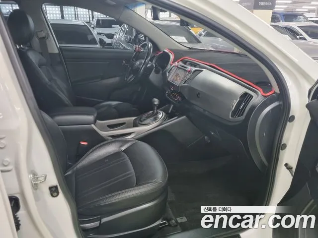 Kia Sportage 2015 thumb 12