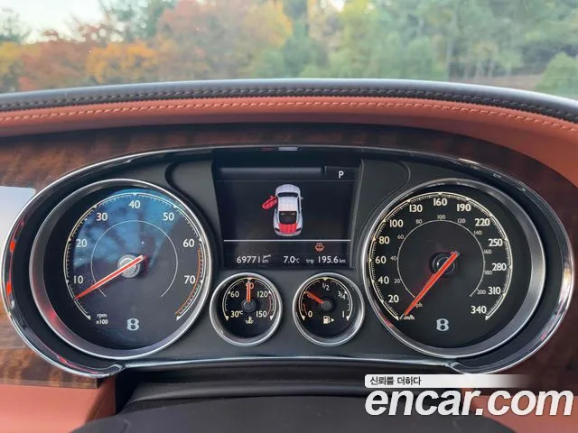 Bentley Continental 2016 thumb 8