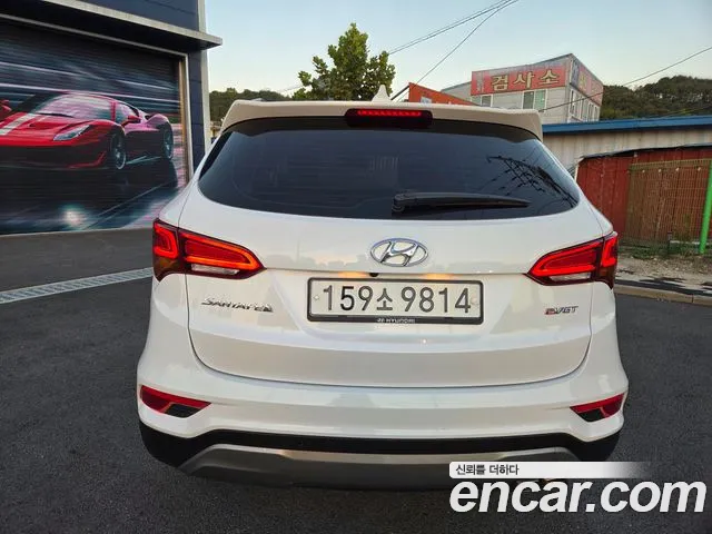 Hyundai Santa Fe 2016 thumb 6