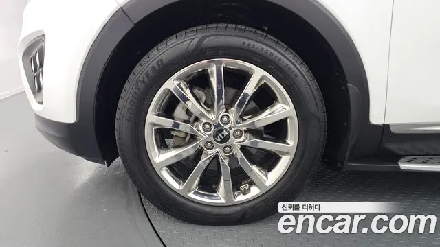 Kia Sorento 2016 thumb 5
