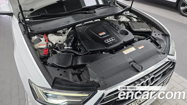 Audi A6 2021 thumb 6