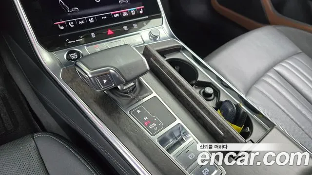Audi A6 2021 thumb 9