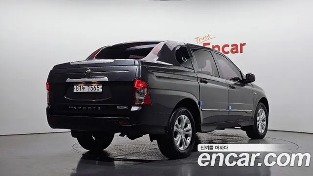 KG_Mobility_Ssangyong KORANDO 2015 thumb 2