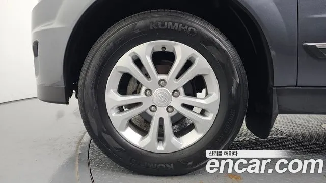 KG_Mobility_Ssangyong KORANDO 2015 thumb 5