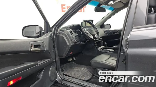 KG_Mobility_Ssangyong KORANDO 2015 thumb 10