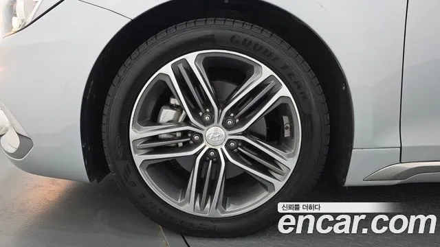 Hyundai Grandeur 2017 thumb 5