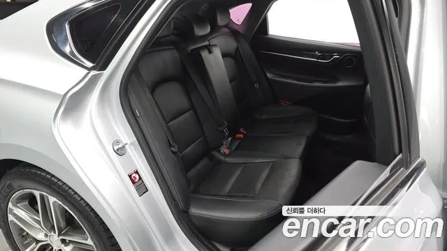 Hyundai Grandeur 2017 thumb 12