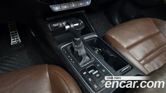 Kia Sorento 2017 thumb 9