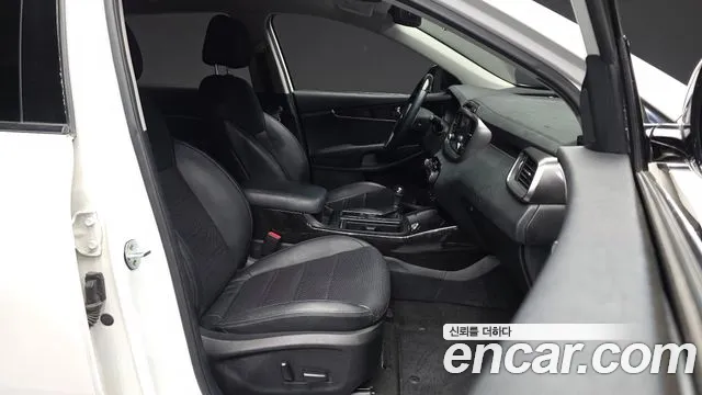 Kia Sorento 2016 thumb 11