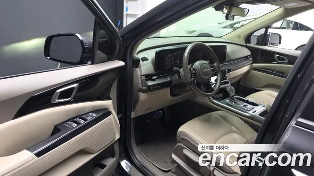 Kia Carnival 2022 thumb 10