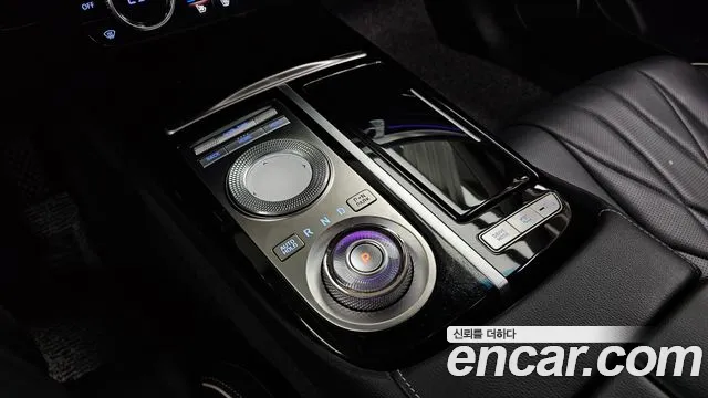 Genesis G80 2021 thumb 9