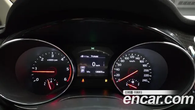 Kia Carnival 2018 thumb 7