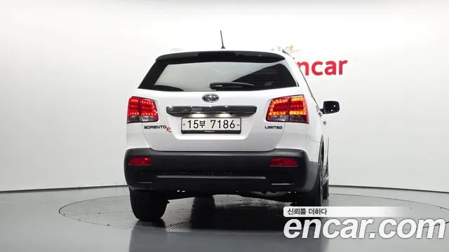 Kia Sorento 2011 thumb 4