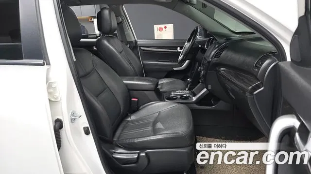 Kia Sorento 2011 thumb 11