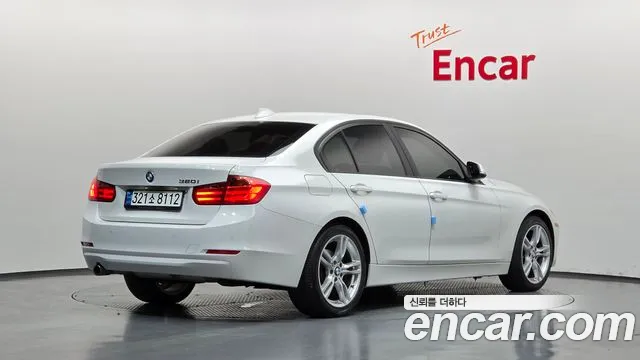 BMW 3-Series 2014 thumb 2