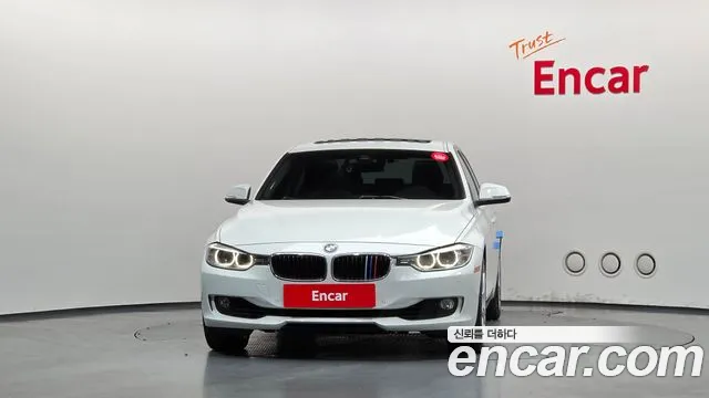 BMW 3-Series 2014 thumb 3