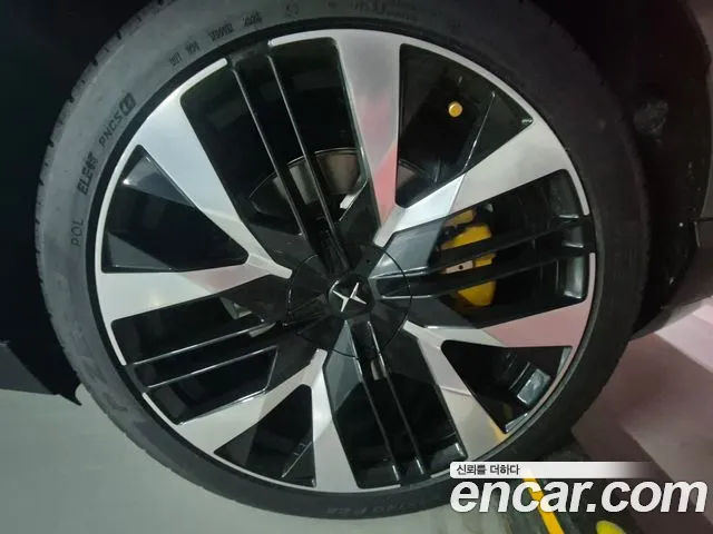 Polestar 4 2026 thumb 6