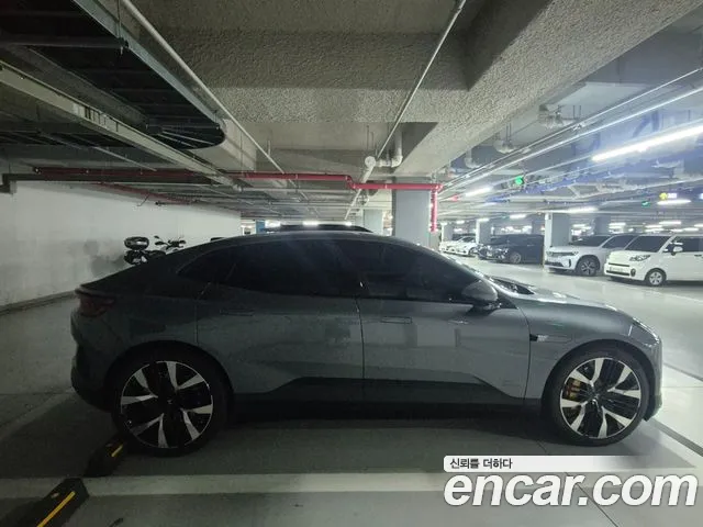 Polestar 4 2026 thumb 11