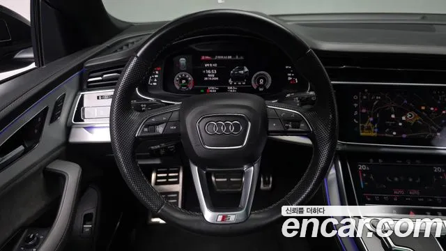 Audi Q8 2021 thumb 12