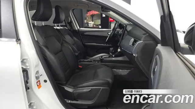 Renault-KoreaSamsung Arkana 2021 thumb 10