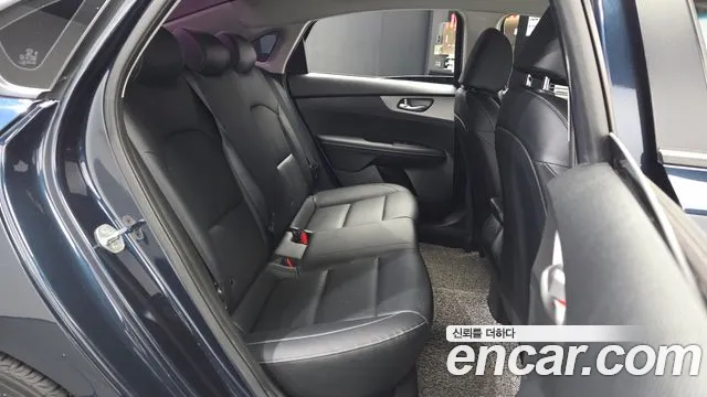 Kia K3 2018 thumb 12