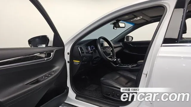 Hyundai Grandeur 2017 thumb 10