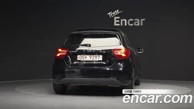Mercedes-Benz A-Класс 2018 thumb 3