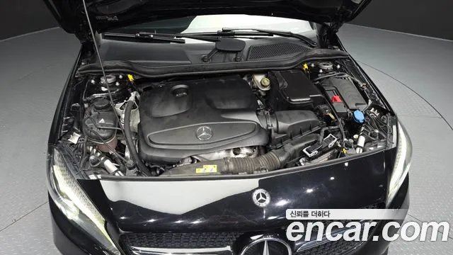 Mercedes-Benz A-Класс 2018 thumb 5