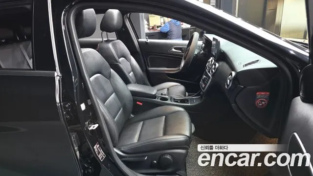 Mercedes-Benz A-Класс 2018 thumb 10