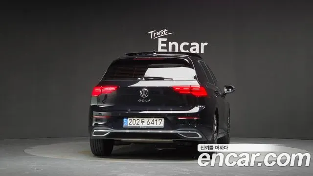 Volkswagen Golf Sportsvan 2022 thumb 4