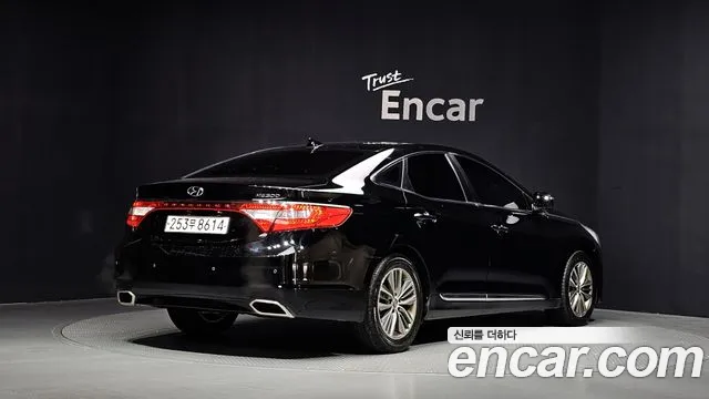 Hyundai Grandeur 2015 thumb 2
