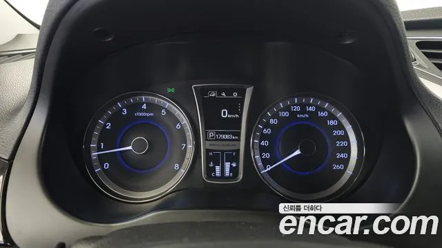 Hyundai Grandeur 2015 thumb 8