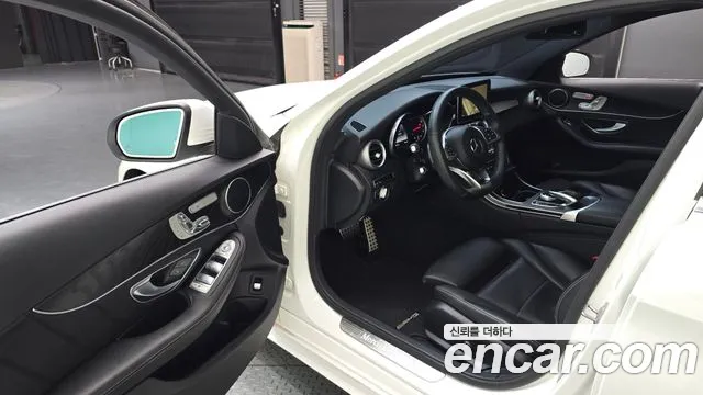 Mercedes-Benz C-Класс 2016 thumb 10