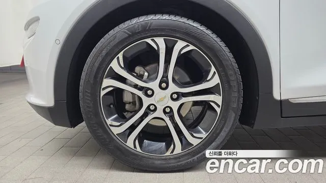 ChevroletGMDaewoo Bolt 2021 thumb 5