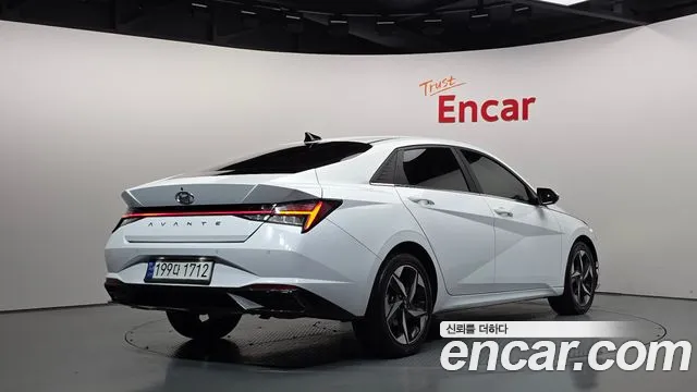 Hyundai Avante 2020 thumb 2