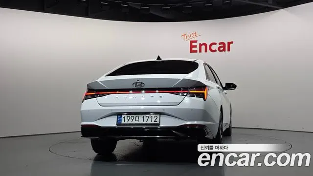 Hyundai Avante 2020 thumb 4