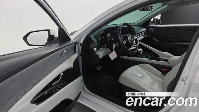 Hyundai Avante 2020 thumb 10