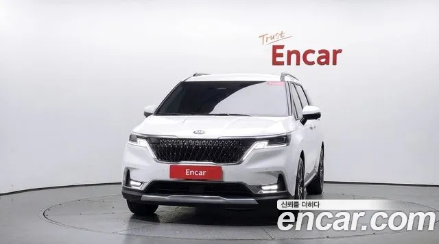 Kia Carnival 2020 thumb 2